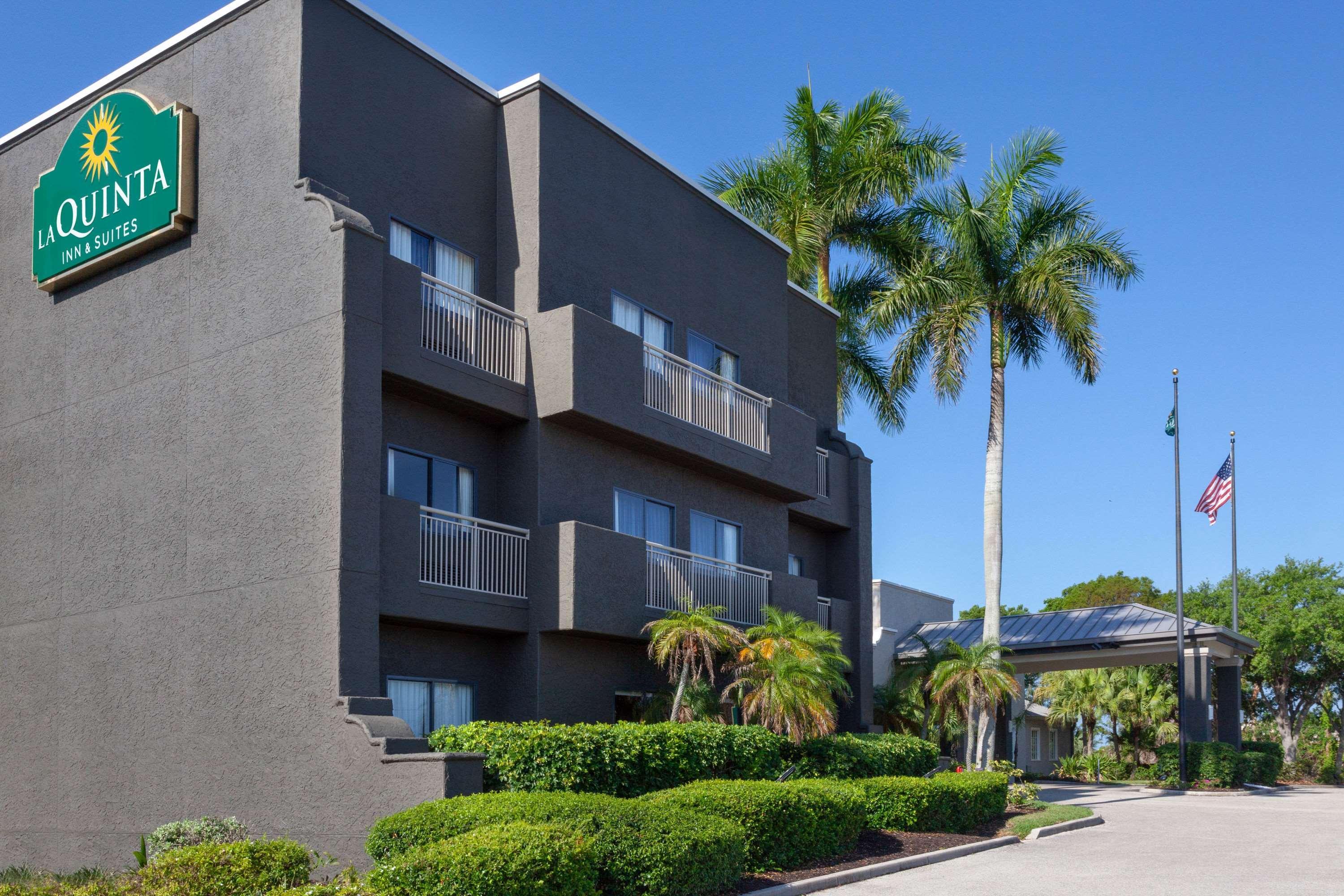 La Quinta By Wyndham Ft. Myers - Sanibel Gateway Hotel Fort Myers Kültér fotó