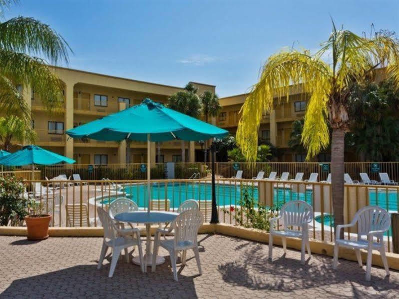 La Quinta By Wyndham Ft. Myers - Sanibel Gateway Hotel Fort Myers Kültér fotó
