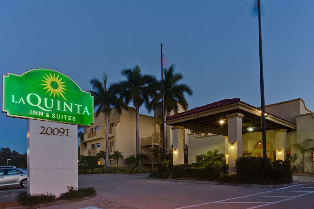 La Quinta By Wyndham Ft. Myers - Sanibel Gateway Hotel Fort Myers Kültér fotó