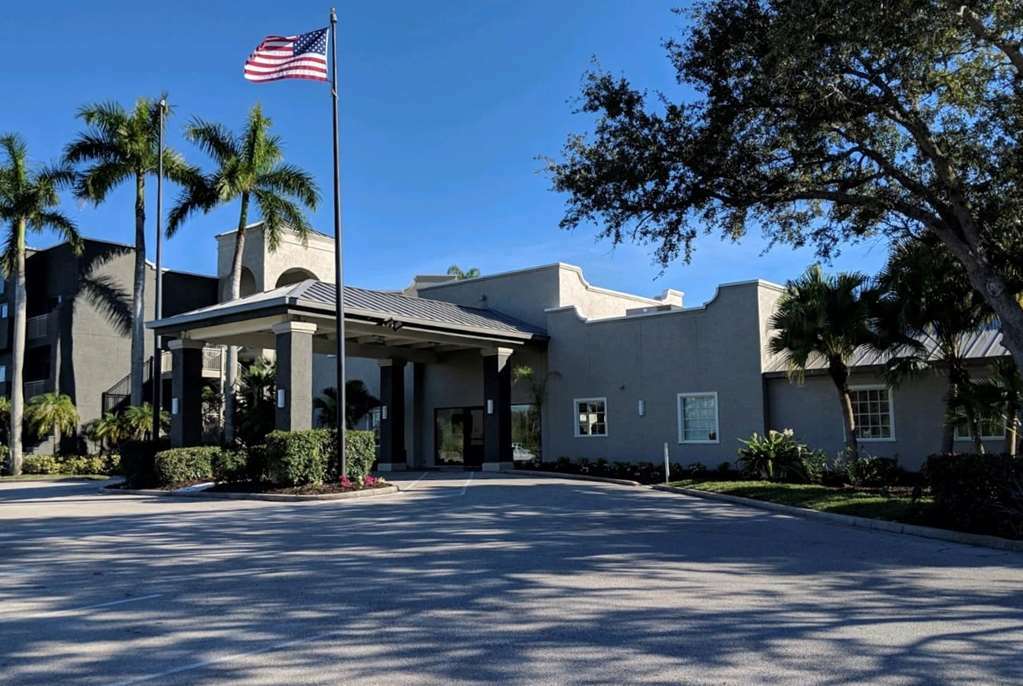 La Quinta By Wyndham Ft. Myers - Sanibel Gateway Hotel Fort Myers Kültér fotó